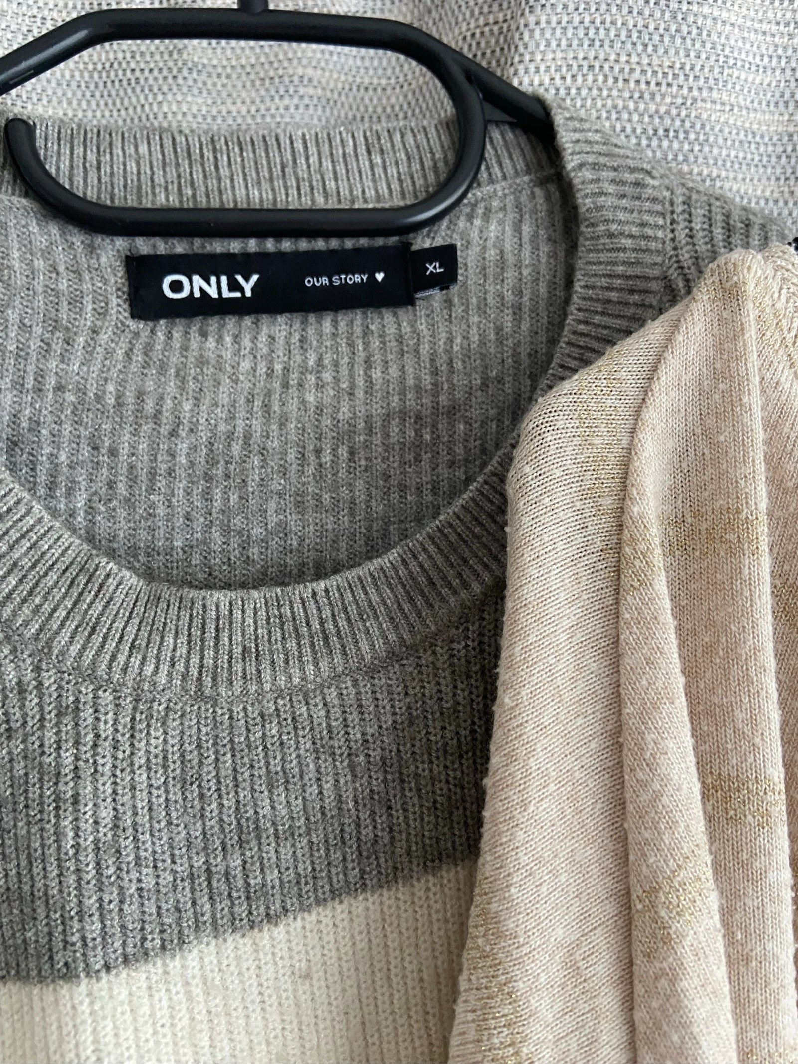 Lot de 3 pulls taille XL  – photo 3